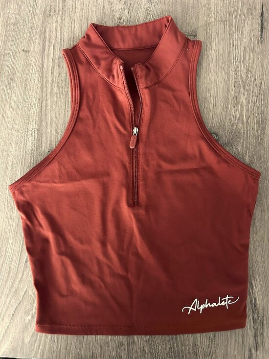 Alphalete Tops - Alphalete Zip Crop Top
